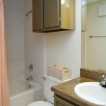 Boulders Apartment Washroom