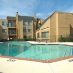 Hubbard's Ridge Apartment Pool