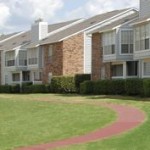 Meridian Pointe Apartment Buiding View