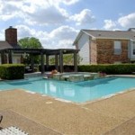 Meridian Pointe Apartment Pool