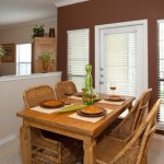 Stoneleigh on Spring Creek Apartment Dining Room