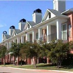 The Retreat at Spring Park Apartment House View